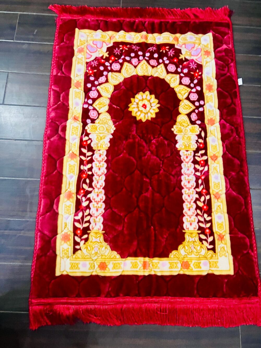 imported 80cmby120cm Prayer Mats Premium Orthopedic Foam Quilted Velvet Prayer Rug | Anti Slip Quilted Jaye namaz, Printed Jaye Namaz