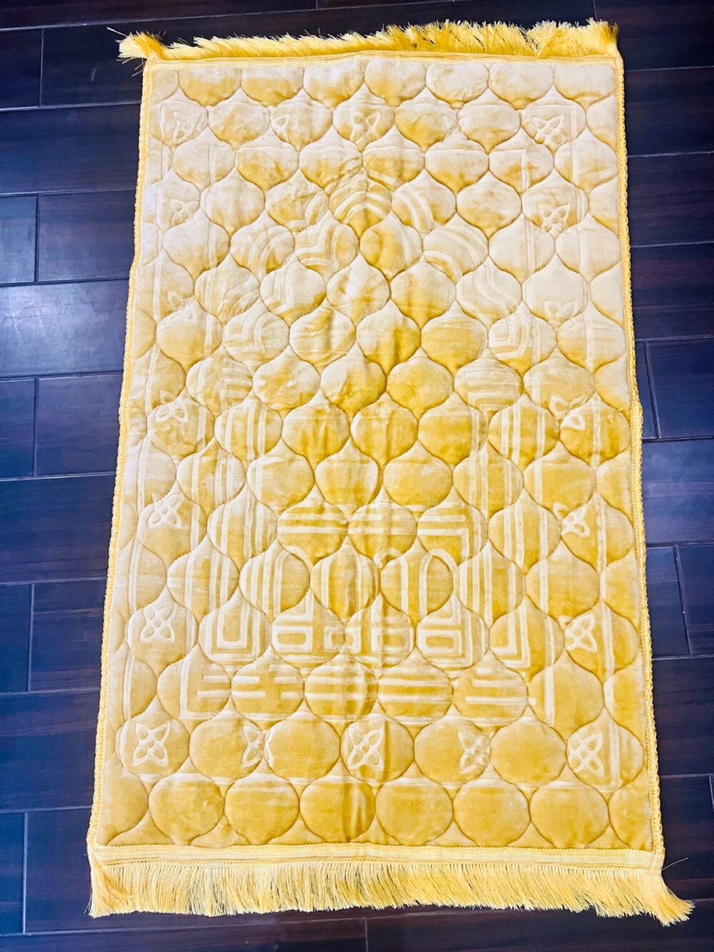 imported 80cmby120cm Prayer Mats Premium Orthopedic Foam Quilted Velvet Prayer Rug | Anti Slip Quilted Jaye namaz, Printed Jaye Namaz - Image 2